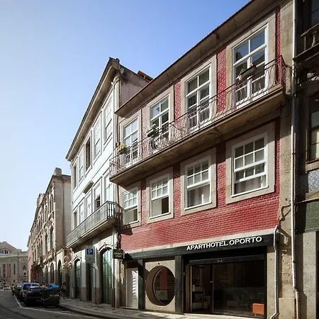 Entreparedes Apartmán 3*