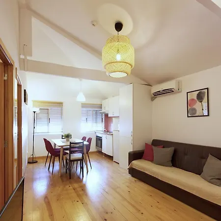 Entreparedes Apartmán Porto
