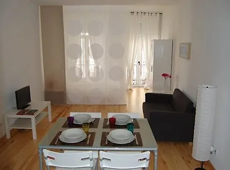 Apartmán Entreparedes 3*